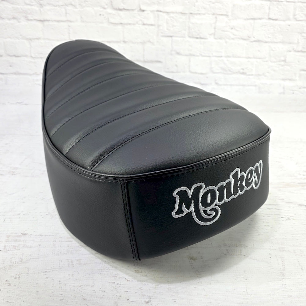 Honda Monkey wide tuck-and-roll seat cover with piping