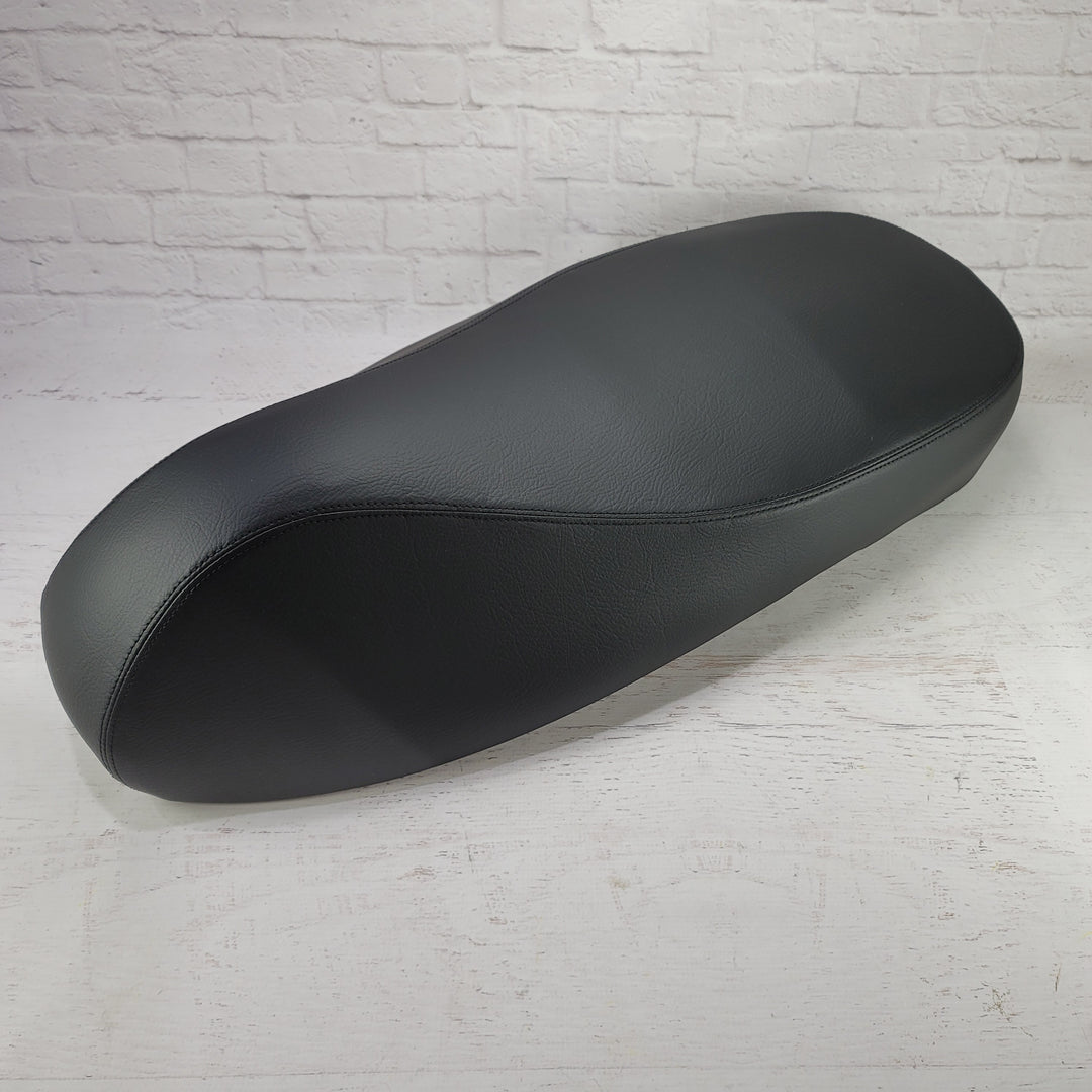 Black Vespa GTS 250/300 Seat Cover, Premium Hand Tailored