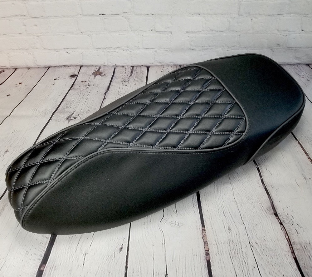 Vespa GTS 250 300 Black Diamond  Seat Cover