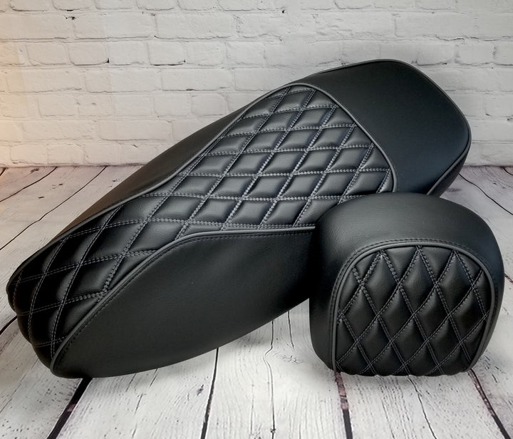 Vespa GTS 250 300 Black Diamond  Seat Cover