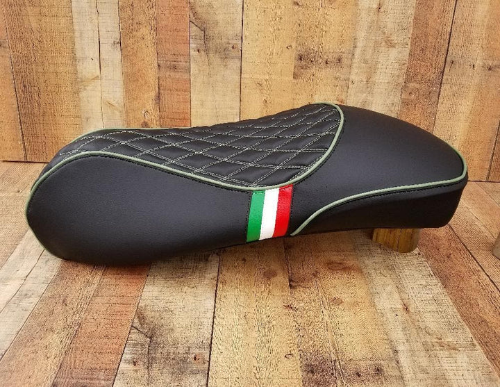 Euro Gel Vespa GTV Seat Cover Diamonds with Italian STripe